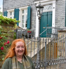Neuer Stadtrundgang mit 8 Stationen und 8 Frauenportraits