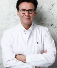 Dr.med. Georg Papathanassiou
