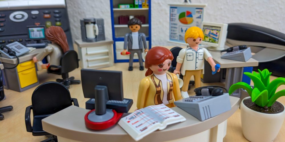 Volkshochschule startet mit kostenlosem Beratungsangebot rund um PC, Laptop, Smartphone und Tablet