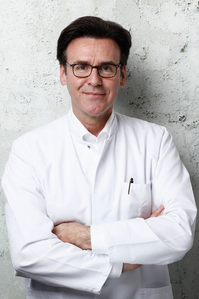 Dr.med. Georg Papathanassiou